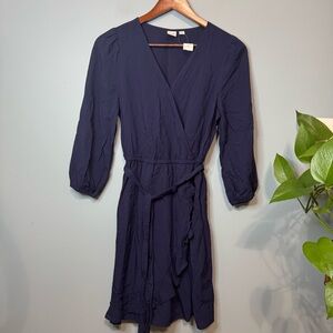 Gap 3/4 Length Sleeve Wrap Dress in Navy Blue. NWT. Size 4